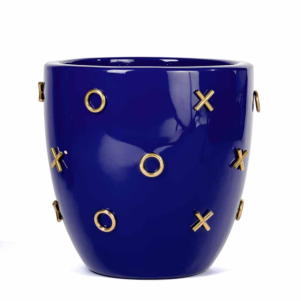 Vox Floor Planter – Creo Living Vox Floor Planter , Fiberglass Planter , indoor planter , planter pot, round floor planter, brass planter , cheap floor planters, modern floor planter , big planters