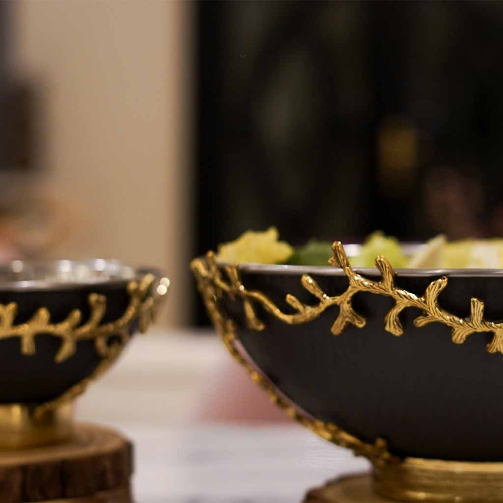Nigrum Serving Bowls – Creo Living Nigrum Serving Bowls , serving bowls in Pakistan , white serving bowls , large serving bowls , dessert serving bowl , best serving bowls, dry fruit serving bowl