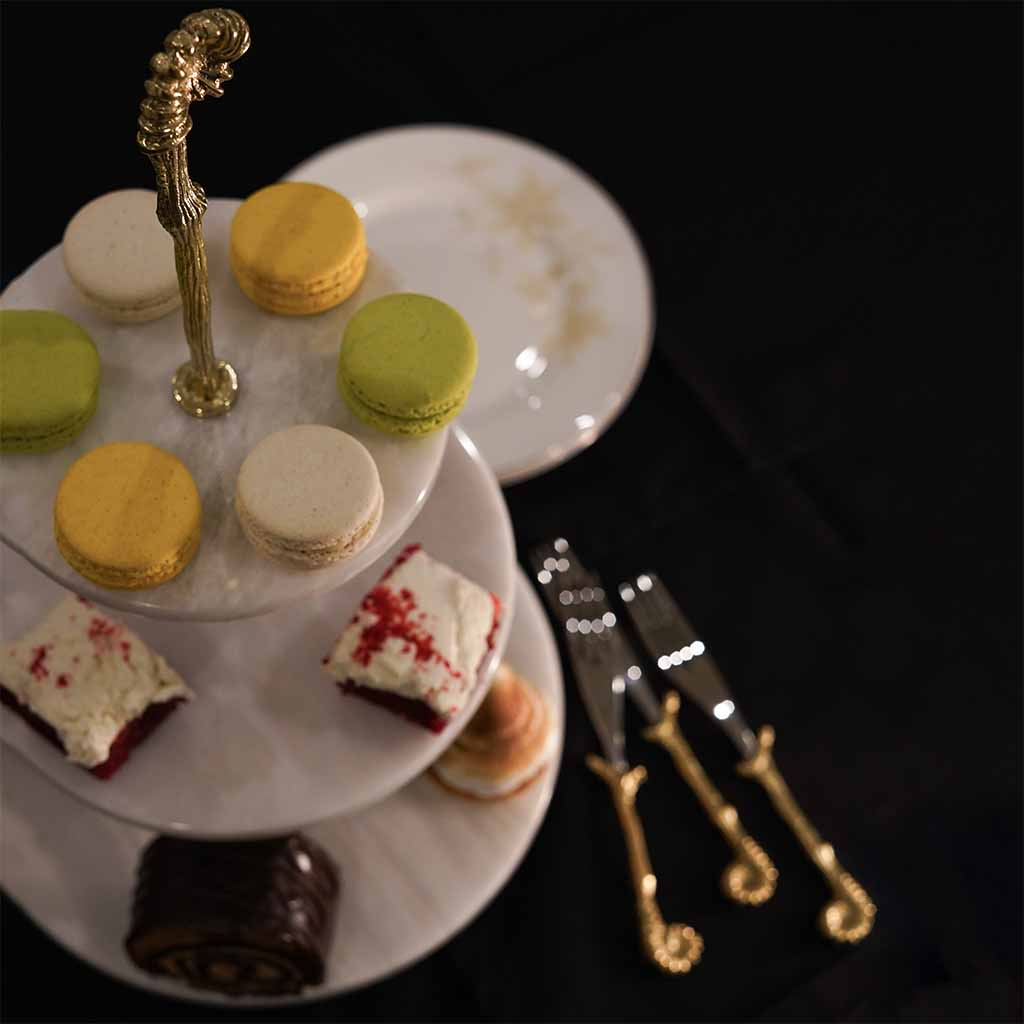 Dali 3 Tier Serving Platter – Creo Living Dali 3 Tier Serving Platter, snack platter tray, serving platter organizer, serving platter set, luxury serveware, serving platters